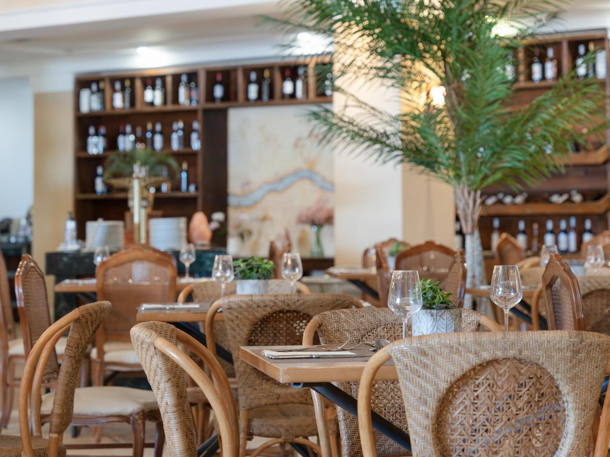 Grecotel Marine Palace & Aqua Park 罗希姆诺 外观 照片